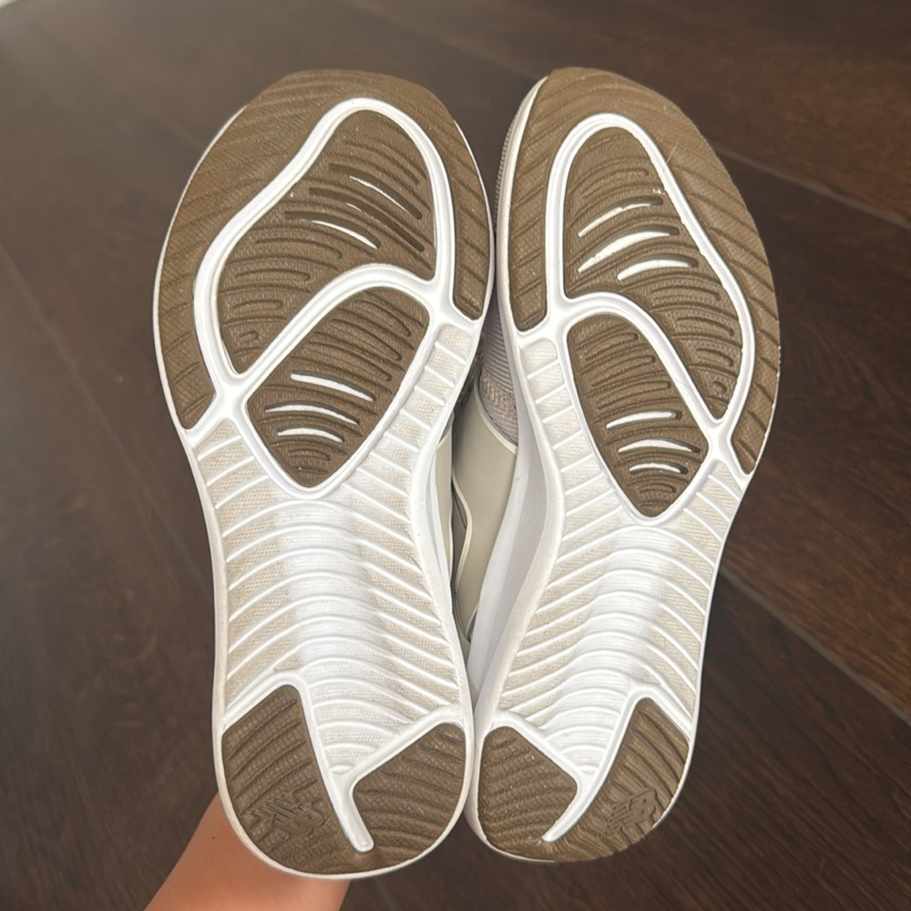 New Balance Nergize Sport Shoes - Picture 6 of 7